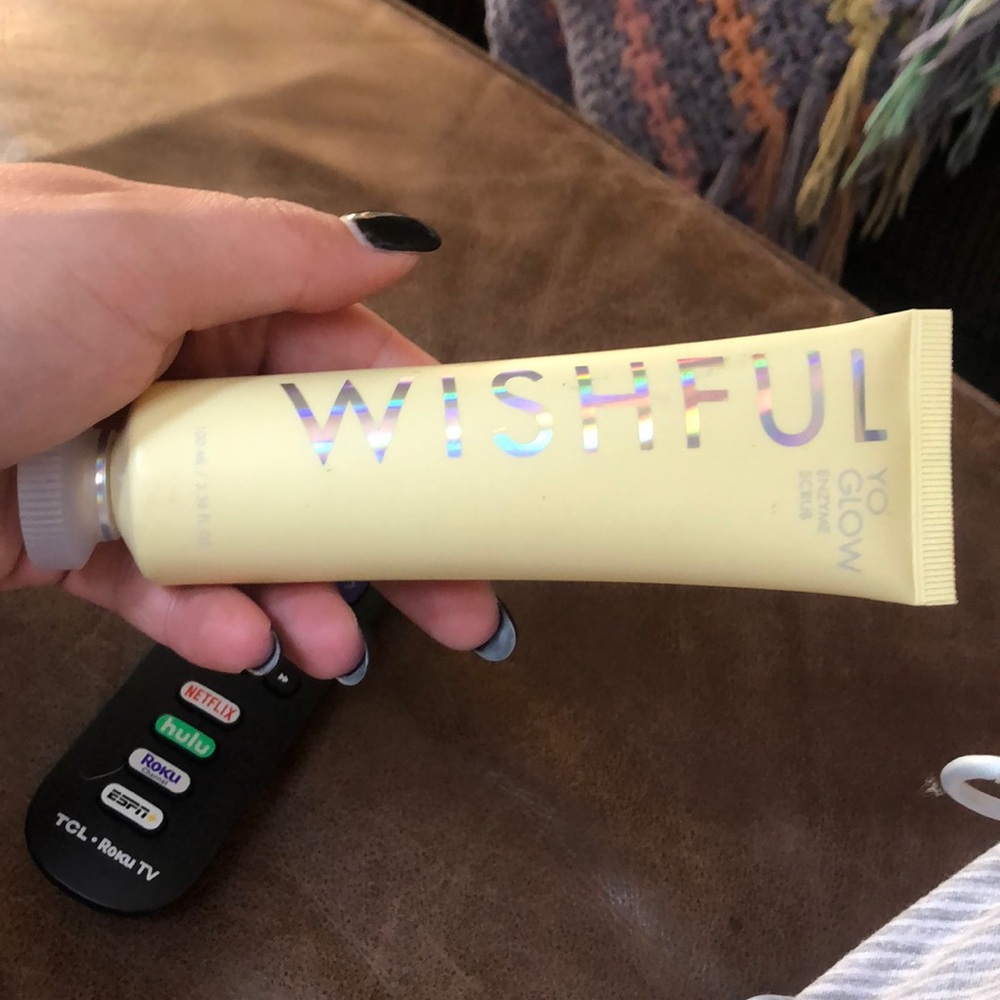 Yo Glow Enzyme Scrub
